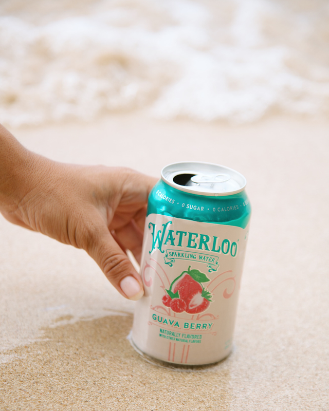 Waterloo 12pk Guava Berry Sparkling Water 12oz Cans