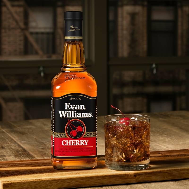 Evan Williams Cherry 750ml