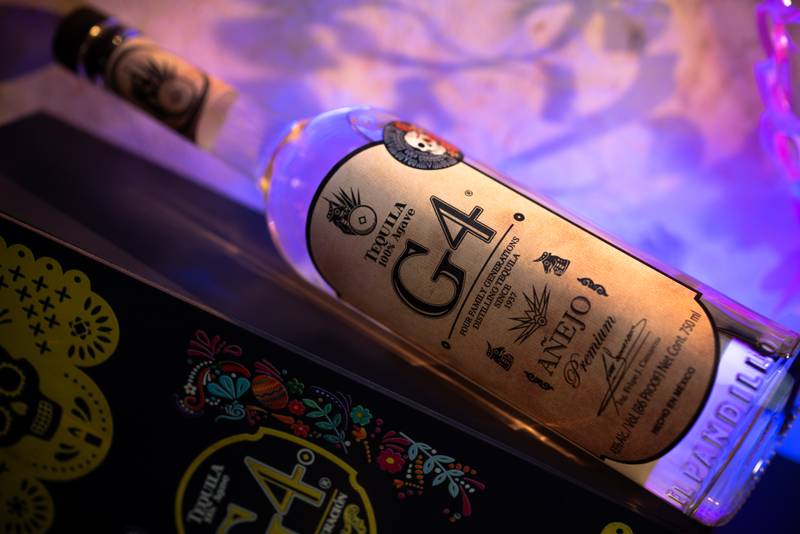G4 ANEJO DE MADERA DE MUERTOS