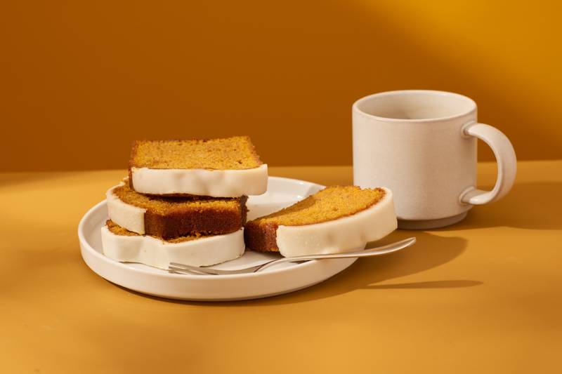 Crave Shoppe Iced Pumpkin Cake - 8ct (Limited Time Only)