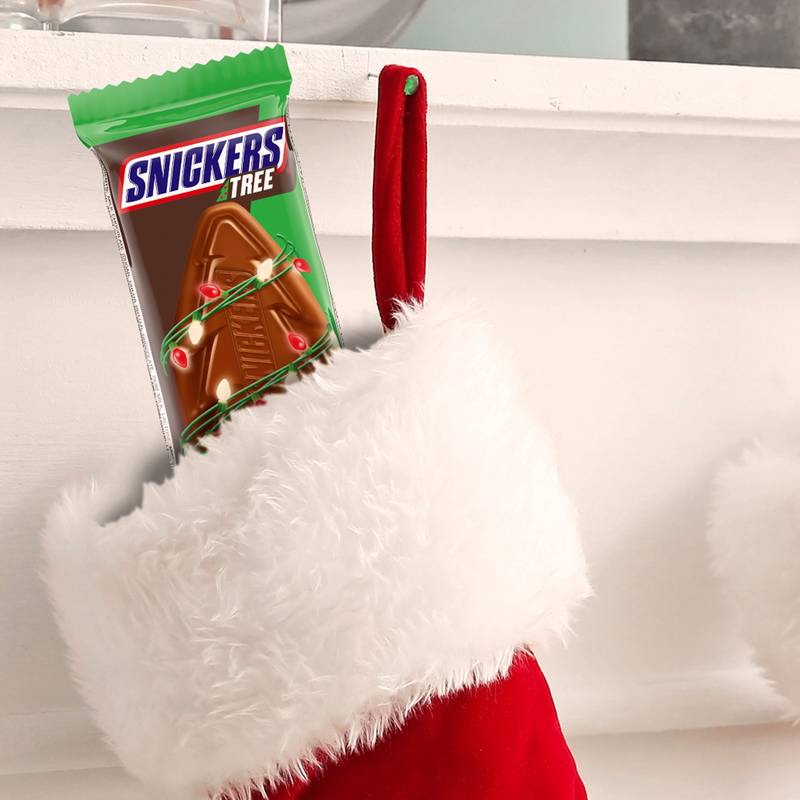 SNICKERS Trees Christmas Milk Chocolate Holiday Candy Bar, 1.1 oz